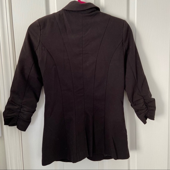 Black blazer - Picture 3 of 5